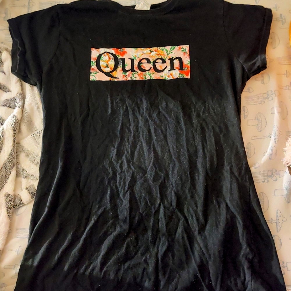 L-Gildan-Black